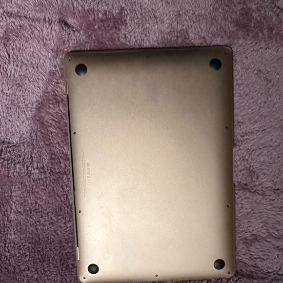 Apple MacBook Air 13in - Picture 3 of 3